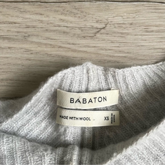 Aritzia wool sweater - Picture 3 of 5